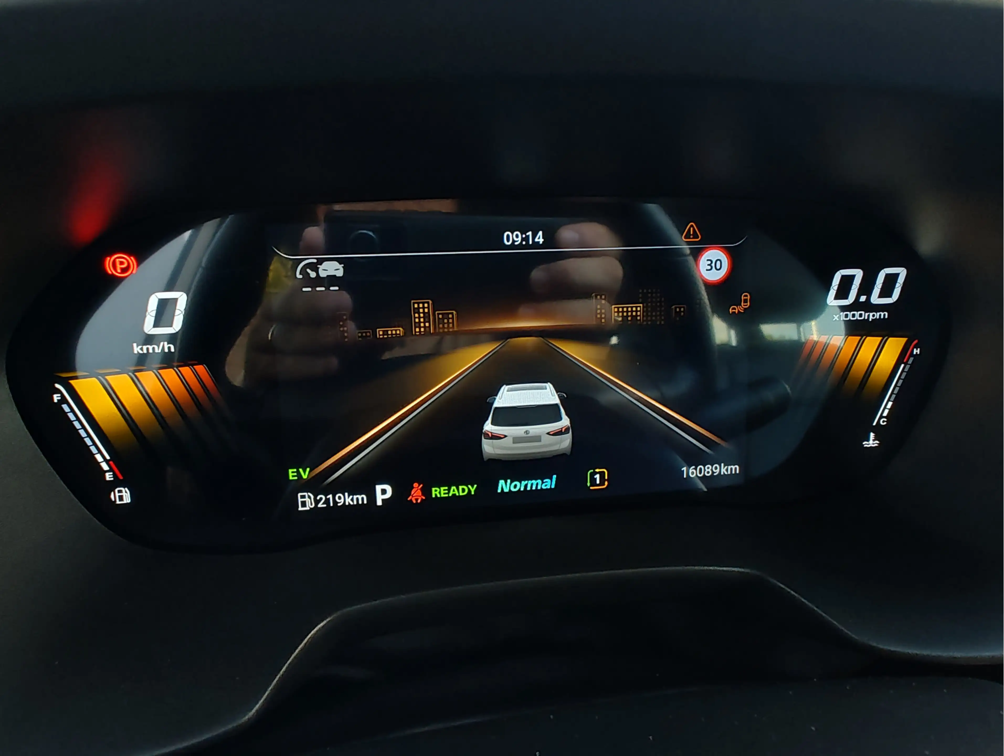 MG ZS MG Hybrid+ 1.5 HYBRID+ LUXURY 360 Camera | Keyless — photo 14