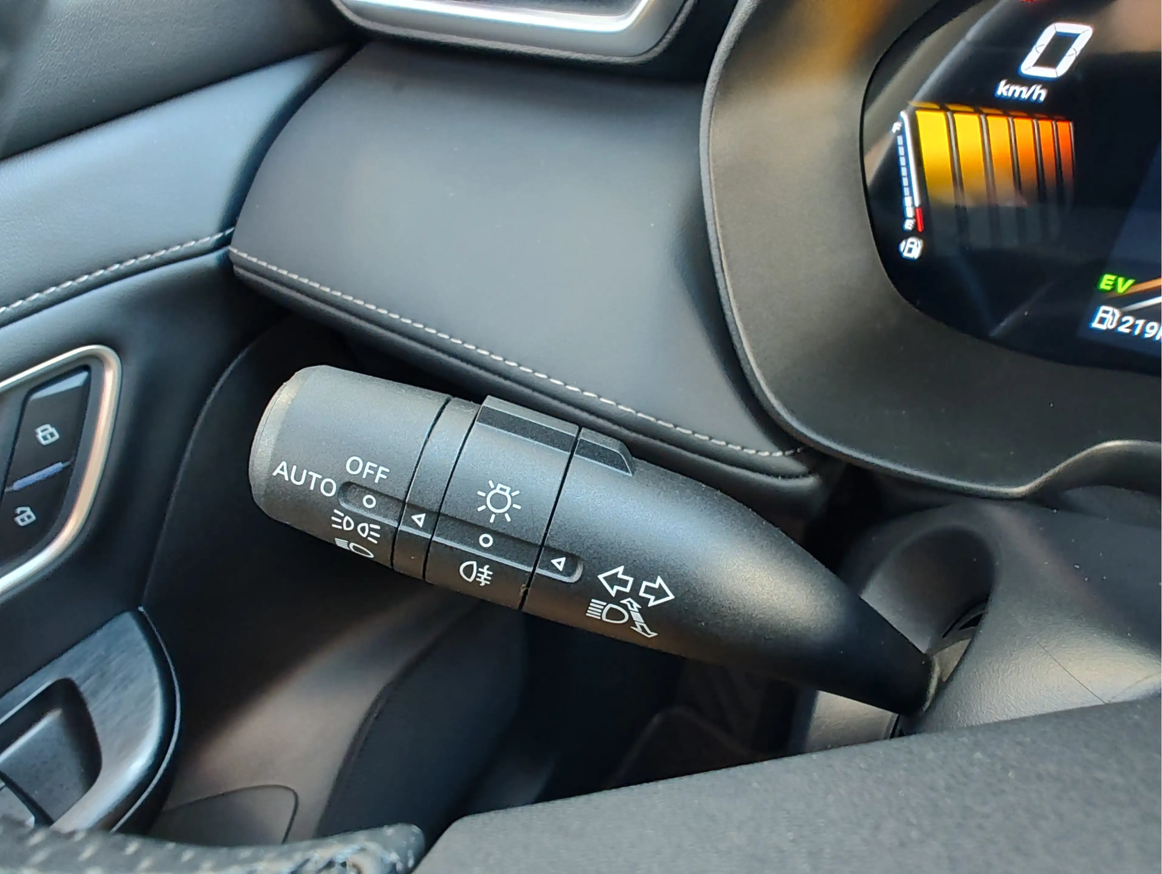 MG ZS MG Hybrid+ 1.5 HYBRID+ LUXURY 360 Camera | Keyless — photo 27