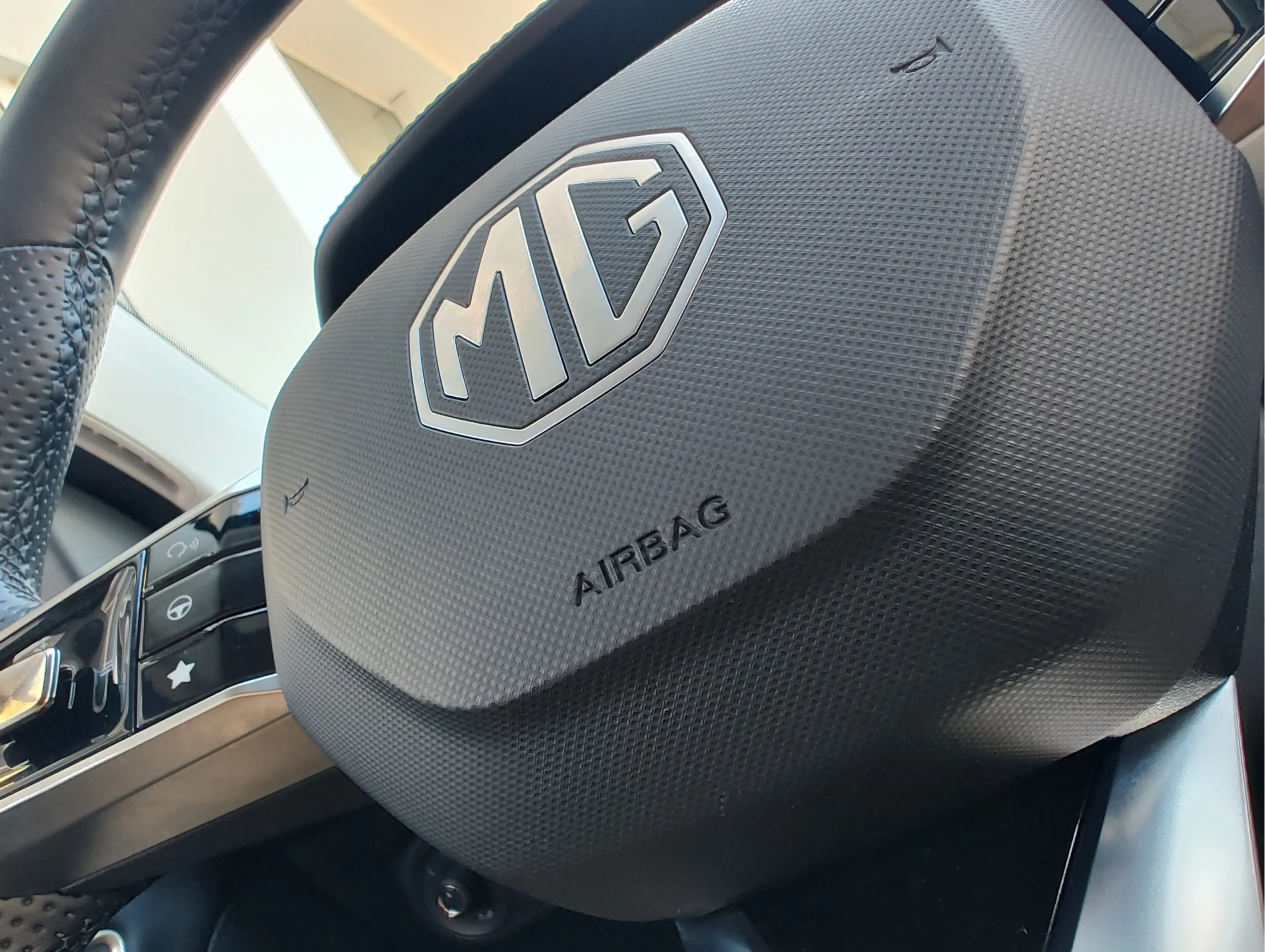MG ZS MG Hybrid+ 1.5 HYBRID+ LUXURY 360 Camera | Keyless — photo 24