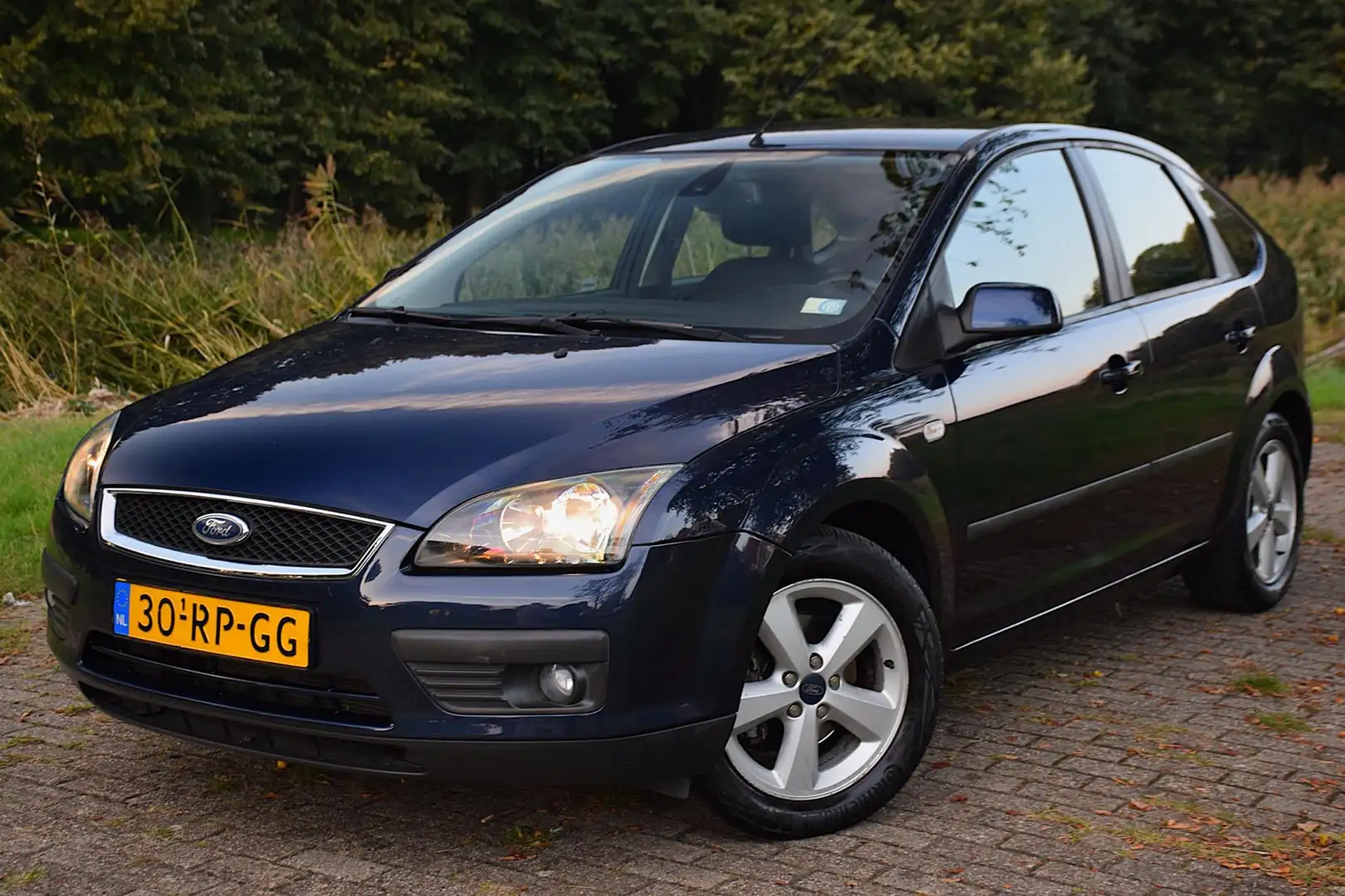 Ford Focus 1.6-16V Futura*1e Eigenaar*AUTOMAAT*Leder*44Dkm*NA Bleu - 1