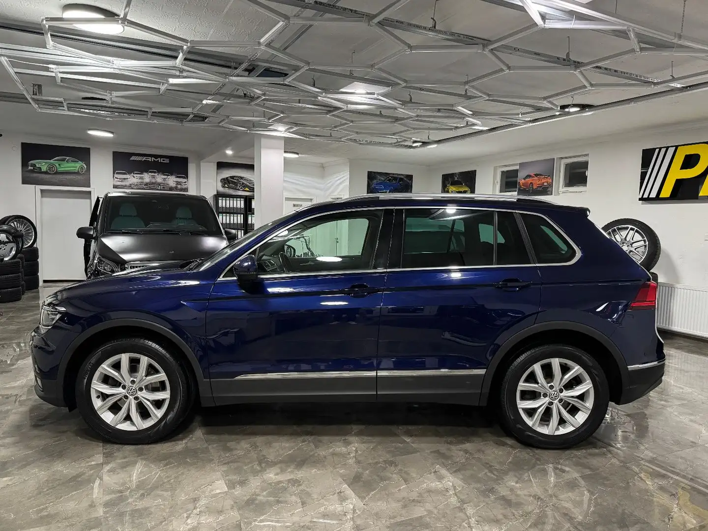 Volkswagen Tiguan 2.0 TDI Highline DSG Virtual ACC HUD Totw Blau - 2