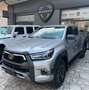 Toyota Hilux 2.8 d double cab Invincible 4wd auto Szary - thumbnail 1