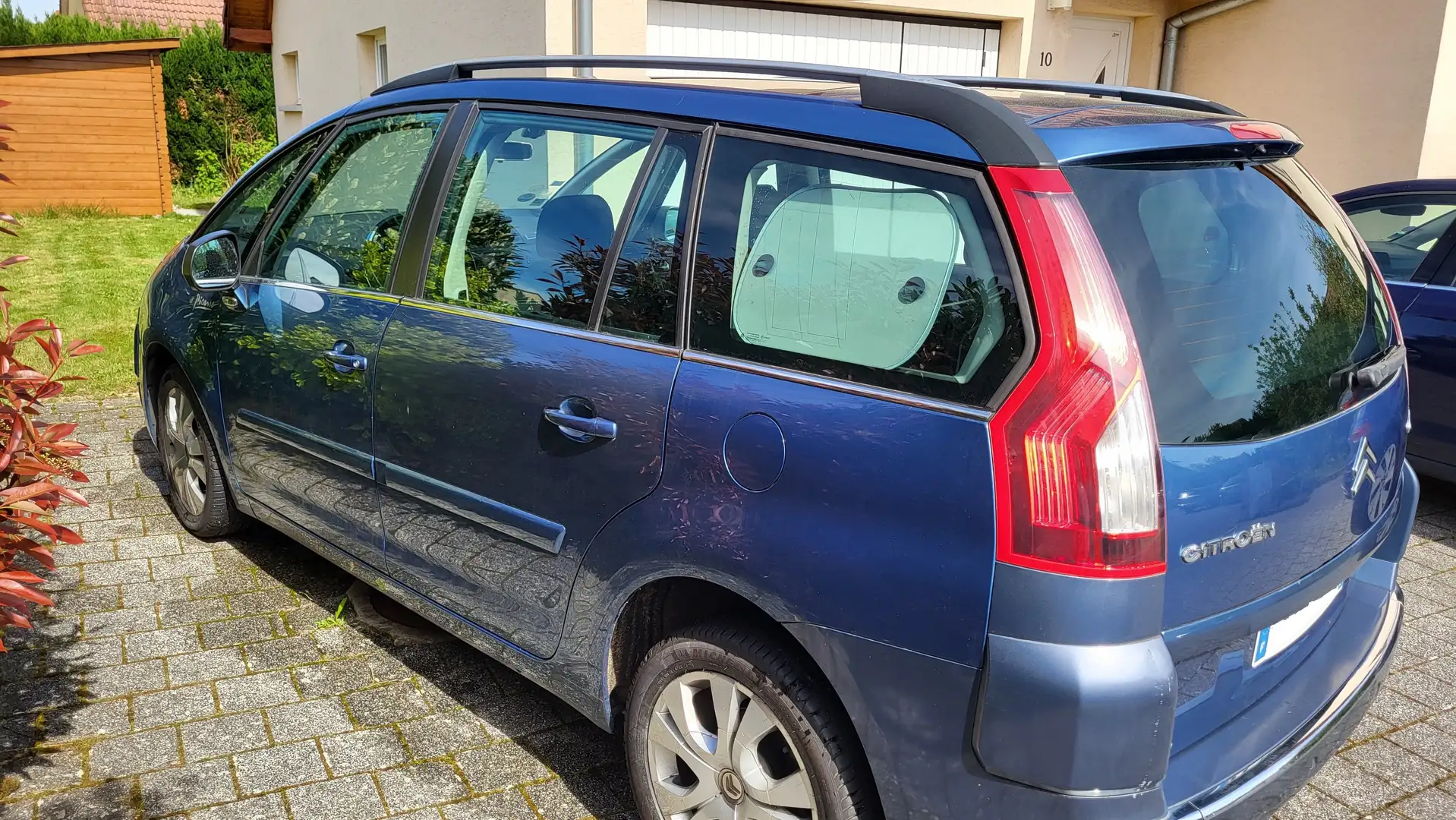 Citroen Grand C4 Picasso HDi 110 FAP Pack Blauw - 2