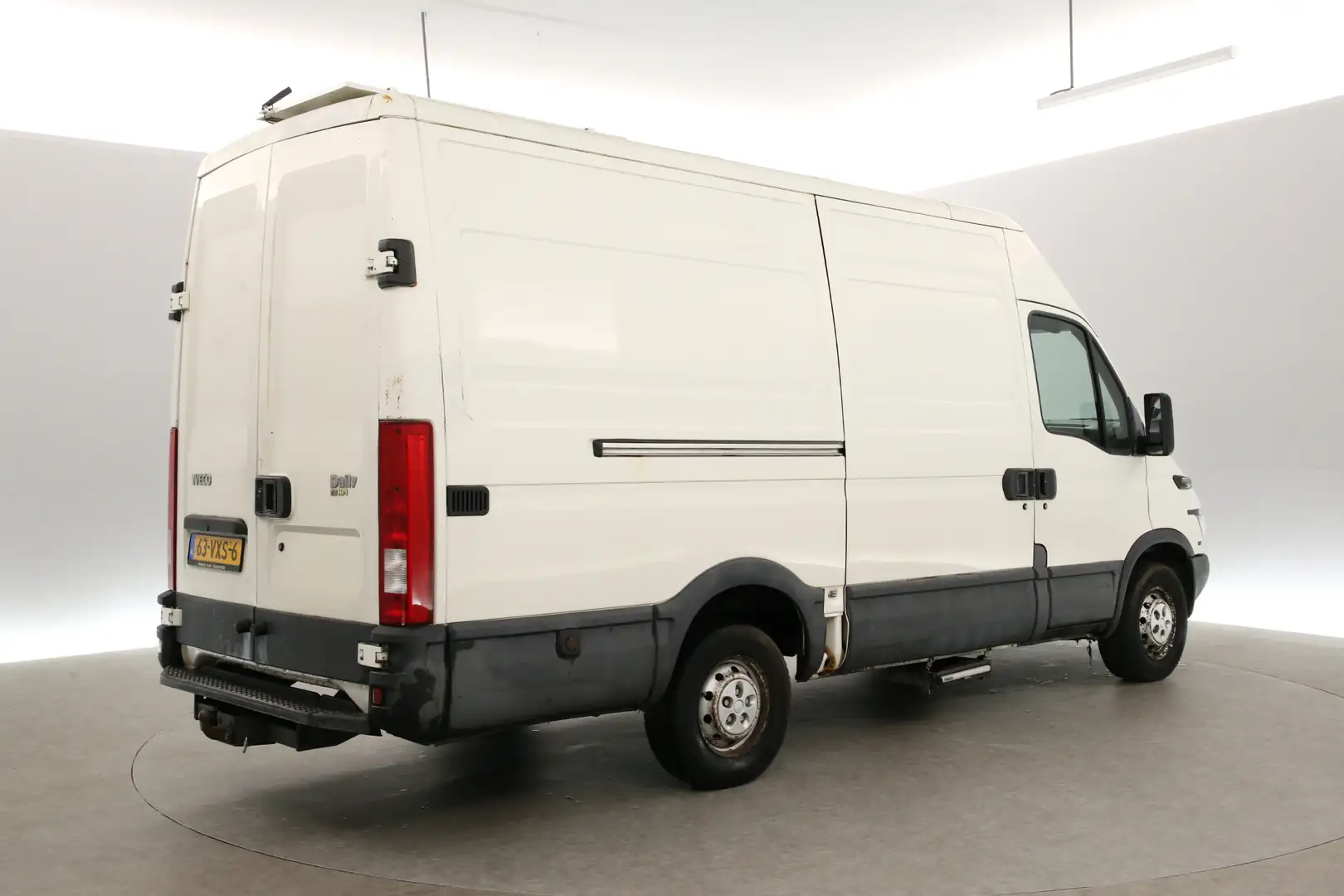Iveco Daily 35S12V 330 L2H2 | 3-Zits | Trekhaak | Elektrpakket Wit - 2