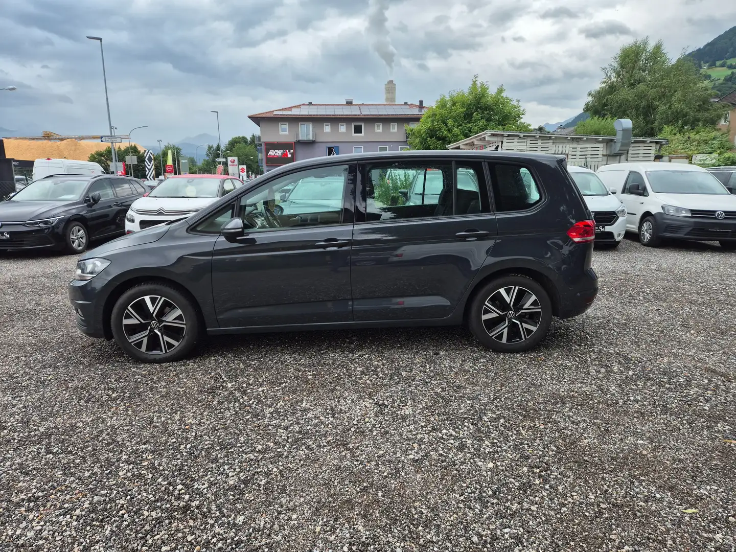 Volkswagen Touran Comfortline 2,0 BMT TDI DSG Gris - 2
