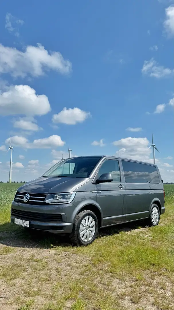Volkswagen T6  2.0 TDI 4Motion Caravelle Comfortline Gris - 1