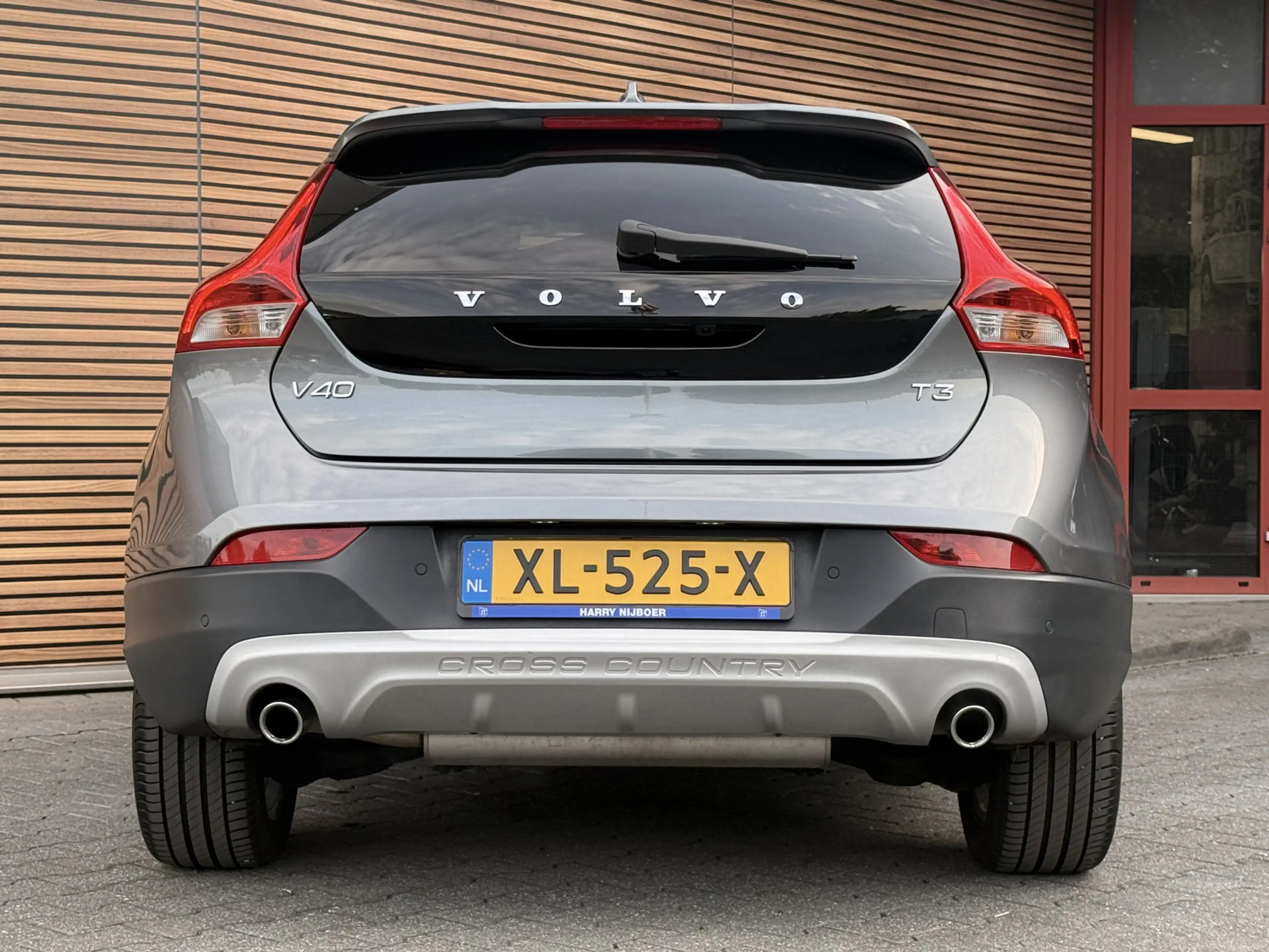 Volvo V40 Cross Country 1.5 T3 Polar+ Luxury — photo 20