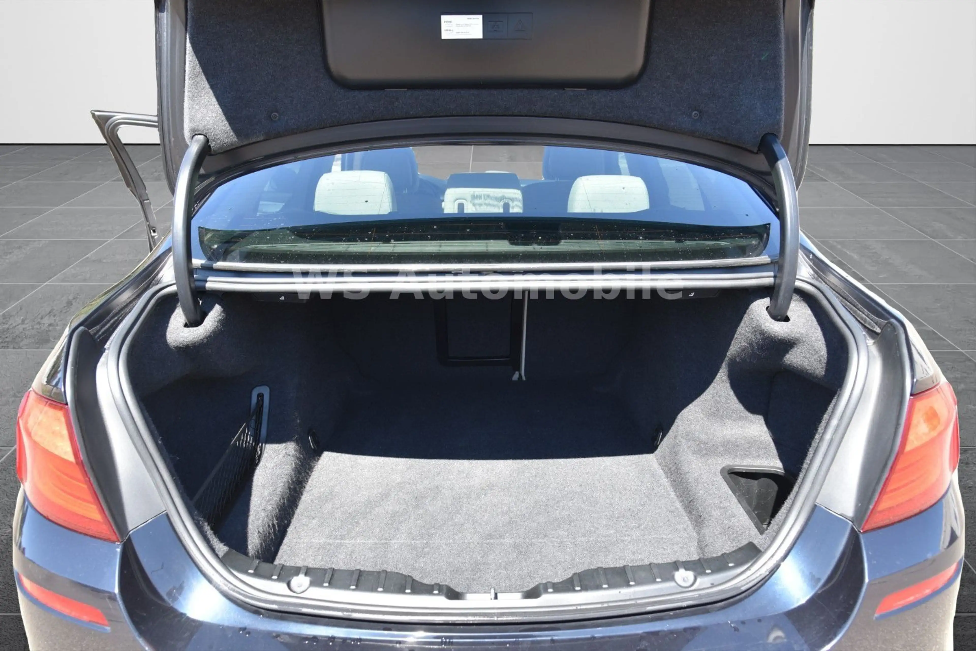 BMW 523 i Limousine **2.HAND/LEDER/M-SPORT** — photo 10