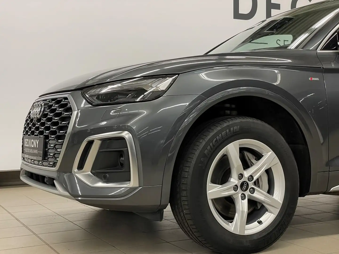 Audi Q5 50TFSIe Quattro Sportback S-Line Matrix *Camera*Ap Gris - 2
