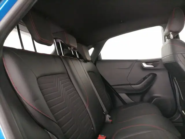 Ford Puma view 8
