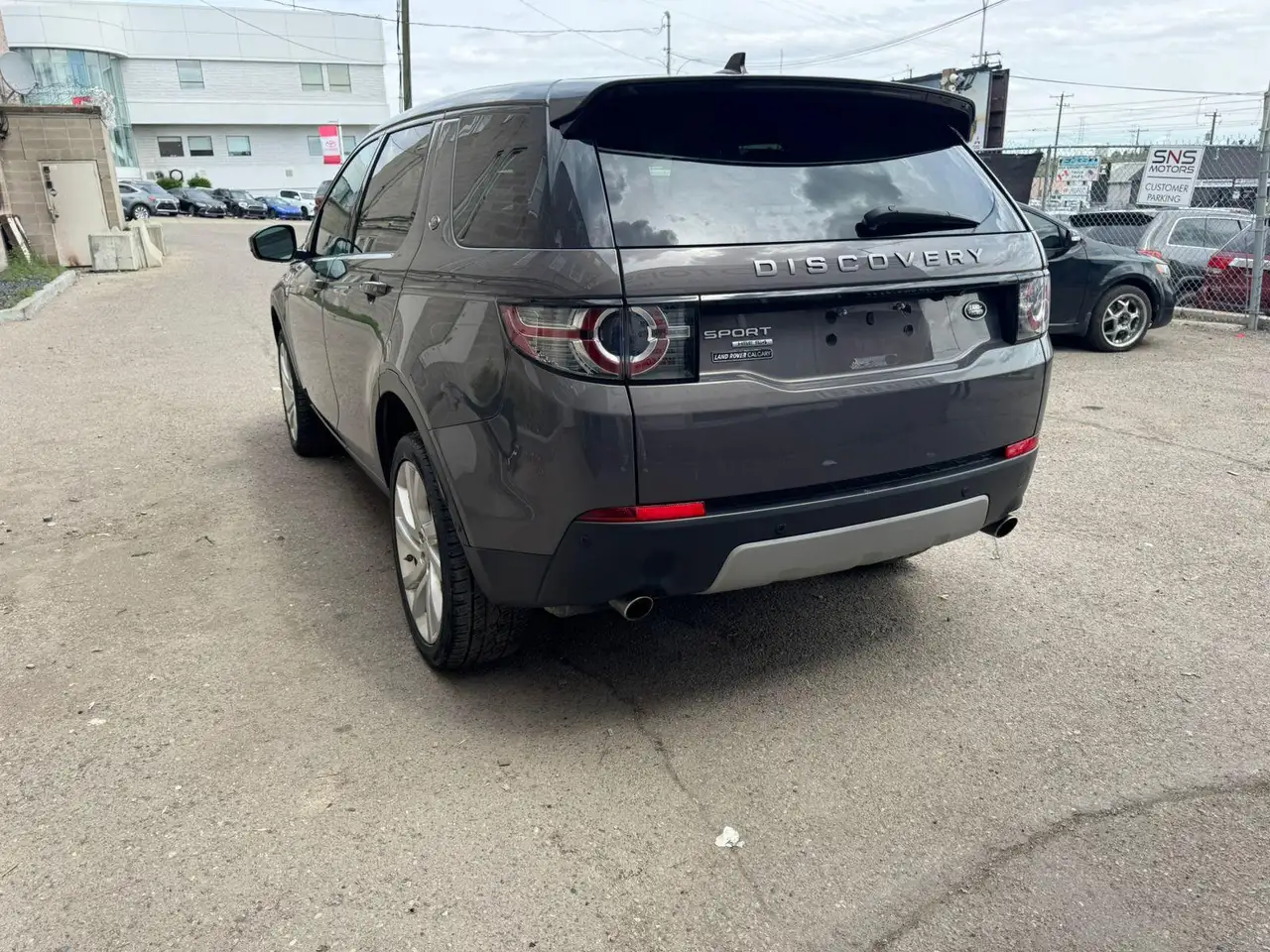 Land Rover Discovery Sport снимка Land Rover Discovery Sport