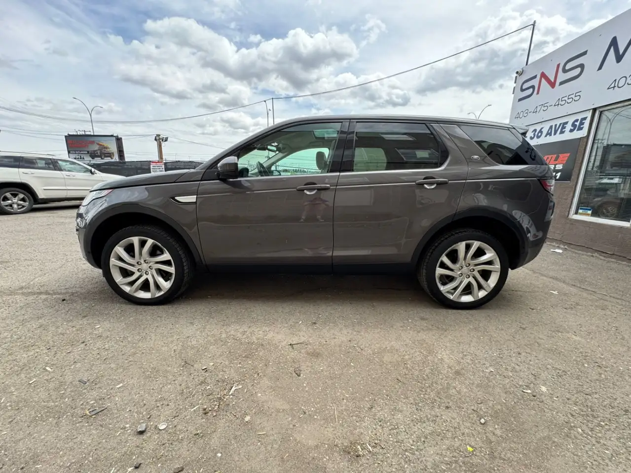 Land Rover Discovery Sport снимка Land Rover Discovery Sport