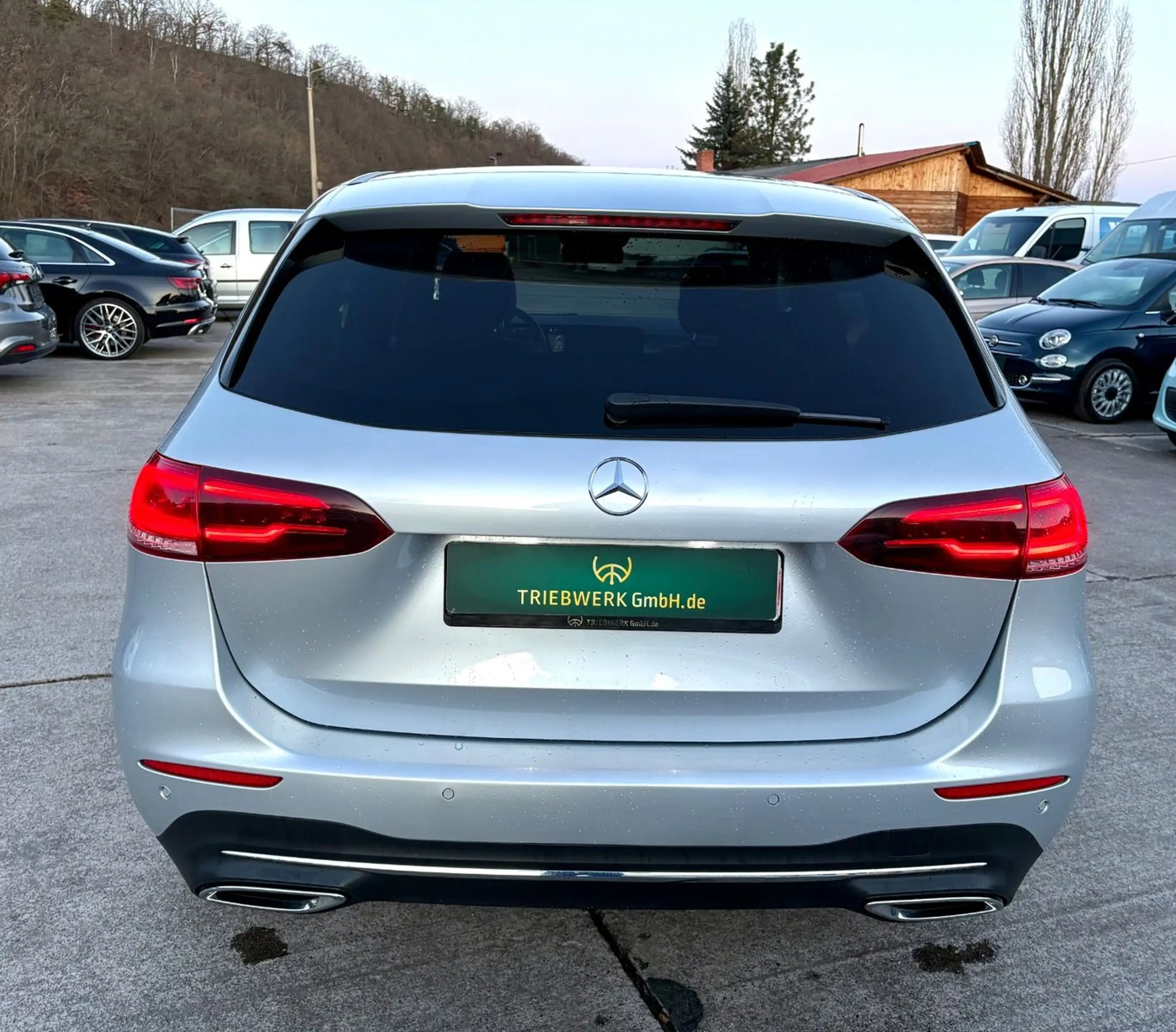 Mercedes-Benz B 220 d Automatik LED Navi Leder Kamera DAB — photo 6