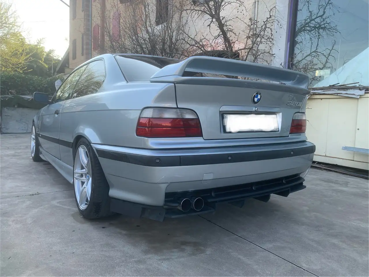 BMW 328i Coupe Europa, foto 2