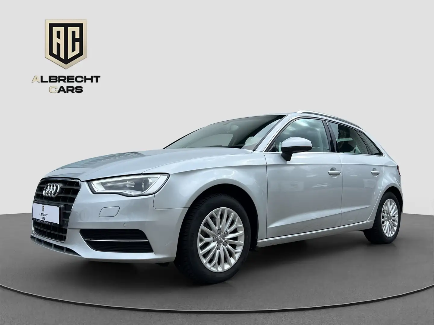 Audi A3 Sportback 1.4 TFSI Ambiente Xenon GRA PDC 16" Argent - 1