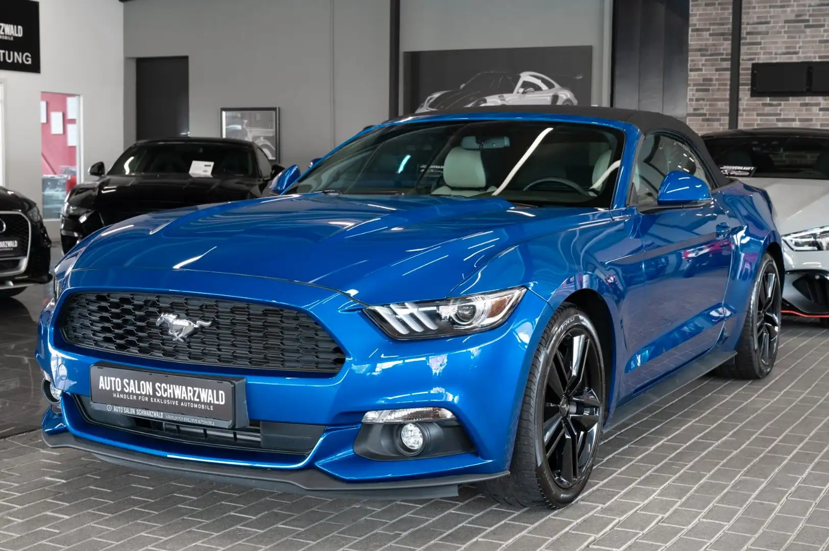 Ford Mustang Cabrio|KAMERA|TEMPOMAT|NAVI|1.HAND Blue - 2