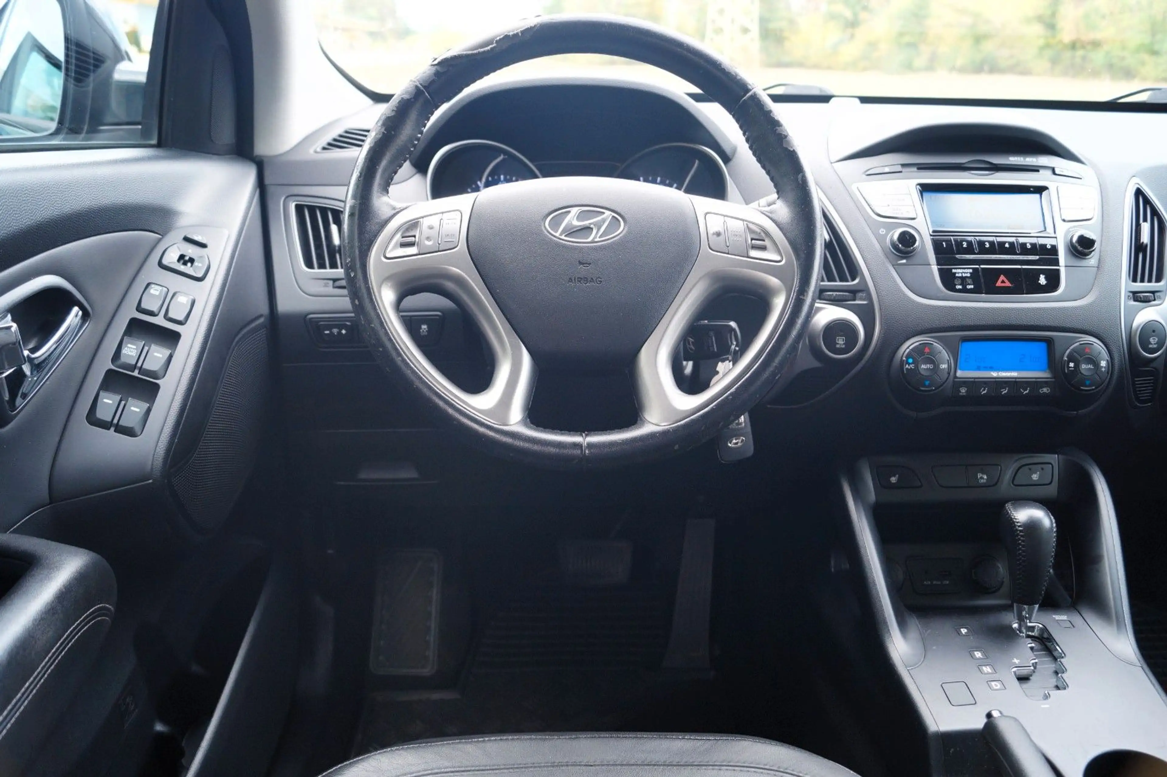 Hyundai iX35 Premium AWD/ Euro 5/ Leder/ SHZ/ KLIMA/ PDC — photo 15