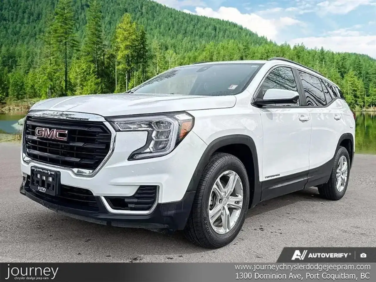 GMC Terrain photo GMC Terrain