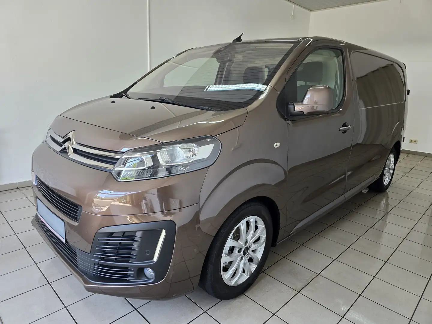 Citroen Jumpy Kasten Business M Navi Kamera elektr. Tür Braun - 1