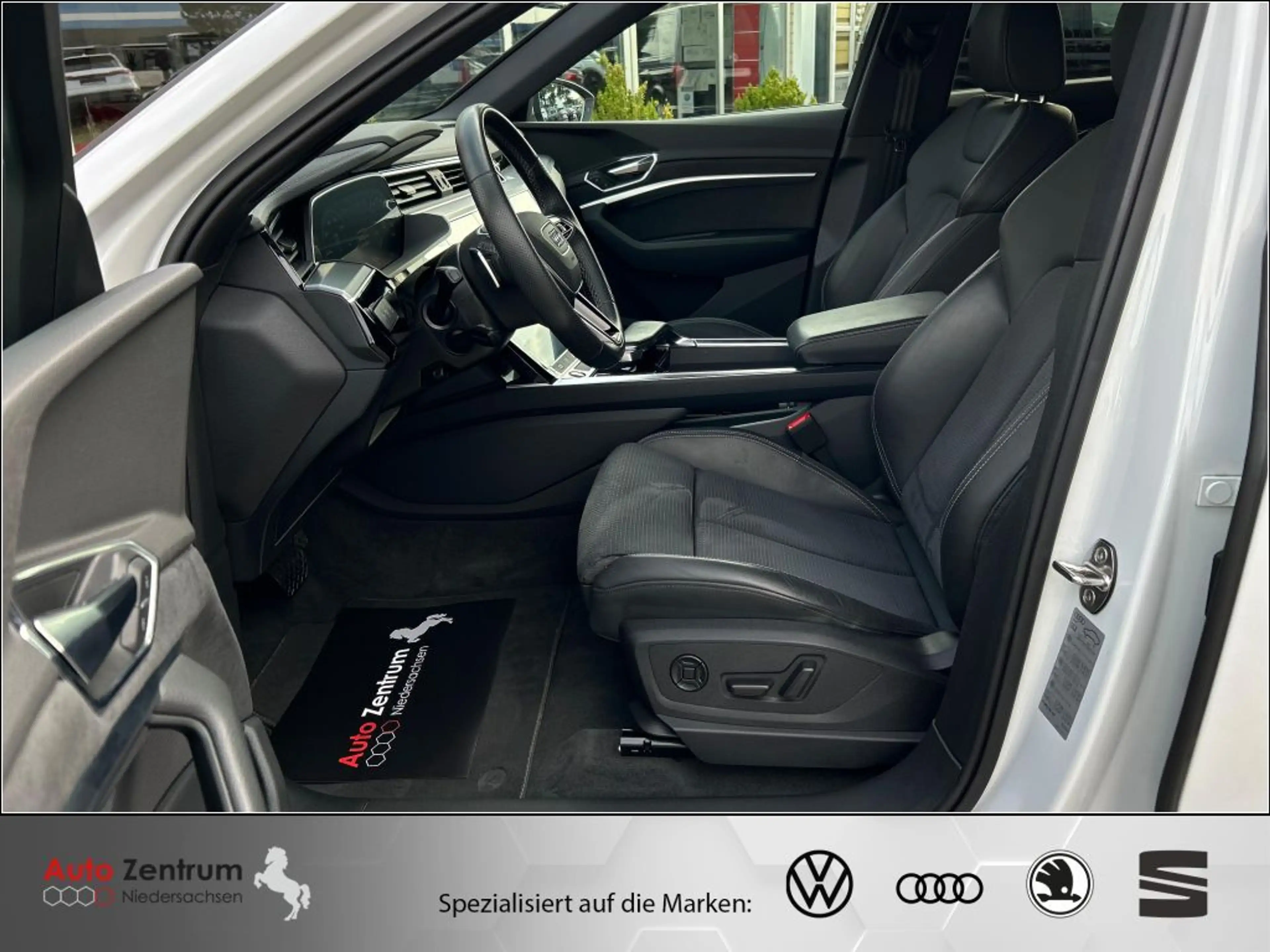 Audi e-tron S quat 370 KW AZN-Haus-Förderung* AHK CAM Luftfedg — photo 12