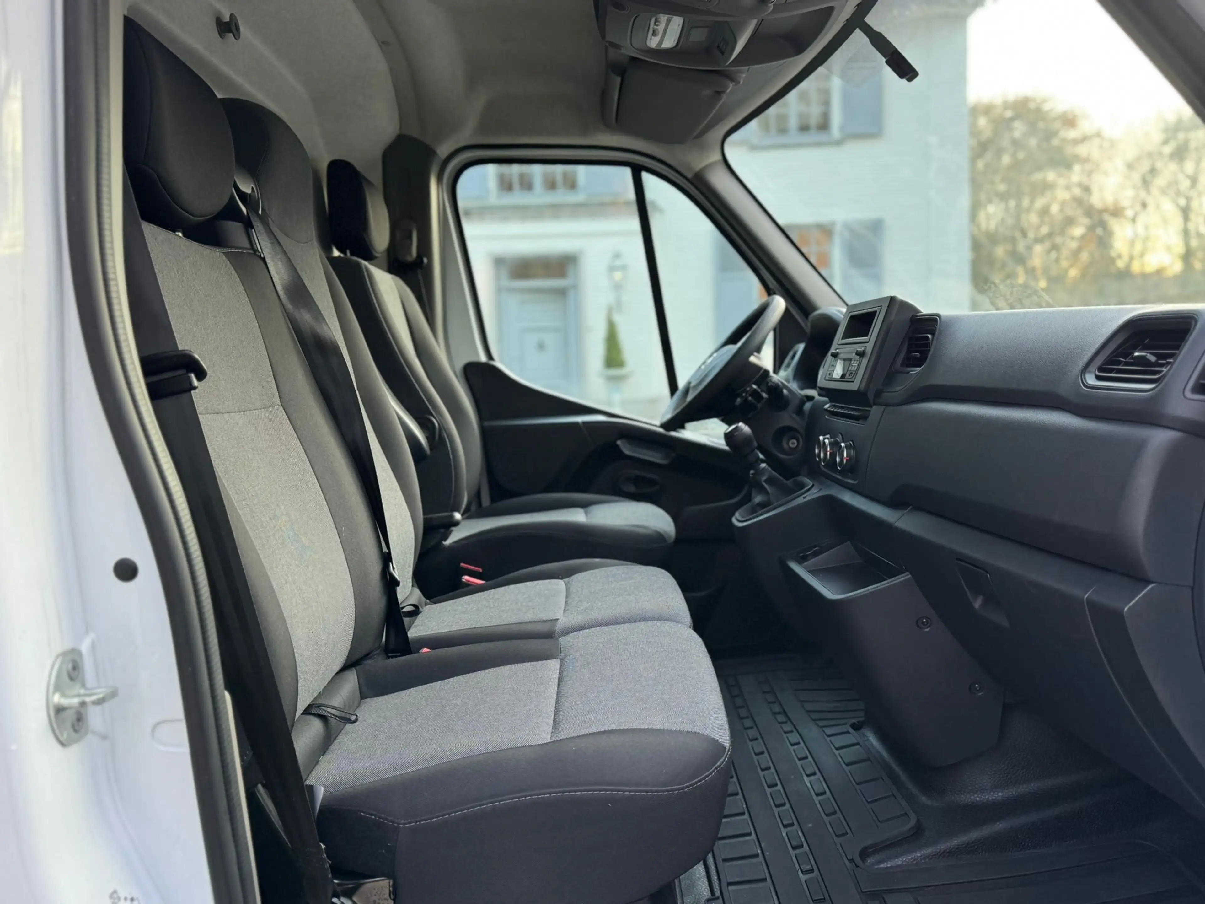 Nissan Interstar 2.3 dCi L3H2 / 2024/ 15.600 eur netto ! — photo 13