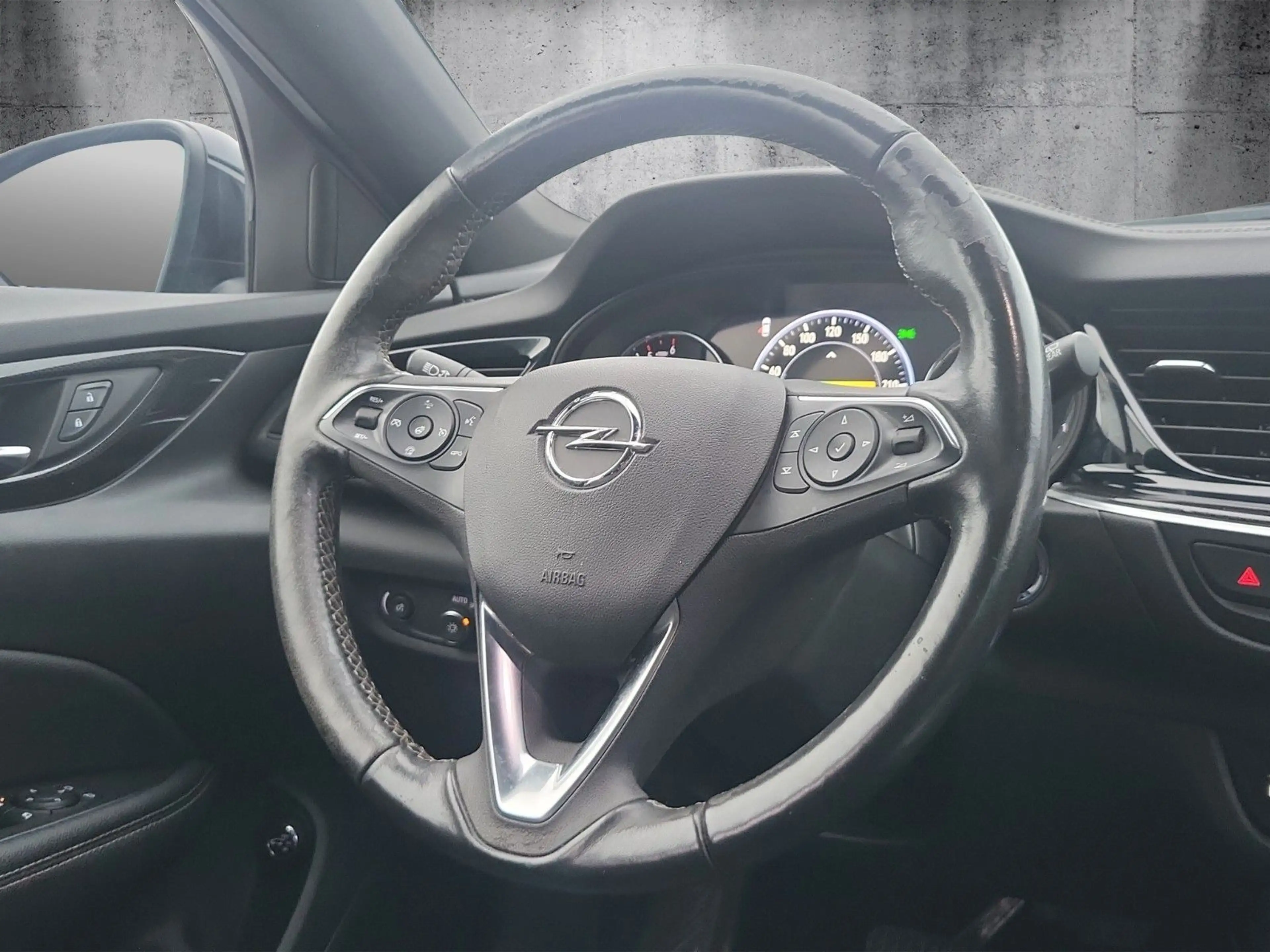 Opel Insignia B ST "Business Elegance" aus 1-Hand — photo 12