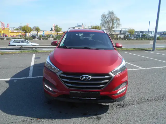 Hyundai TUCSON blue Classic 2WD/NAVI/EURO 6