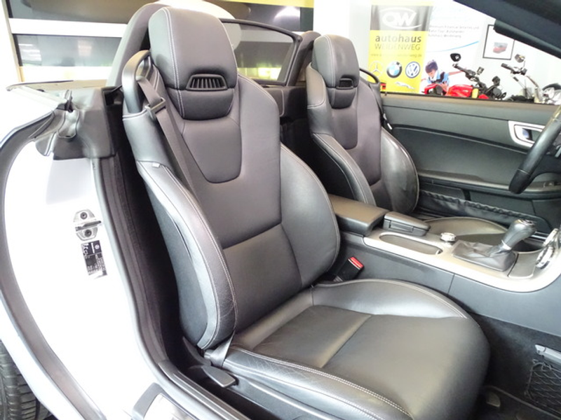 Mercedes-Benz SLK 200 Roadster Autom.Airsca.Leder Navi PDC SHZ — photo 15
