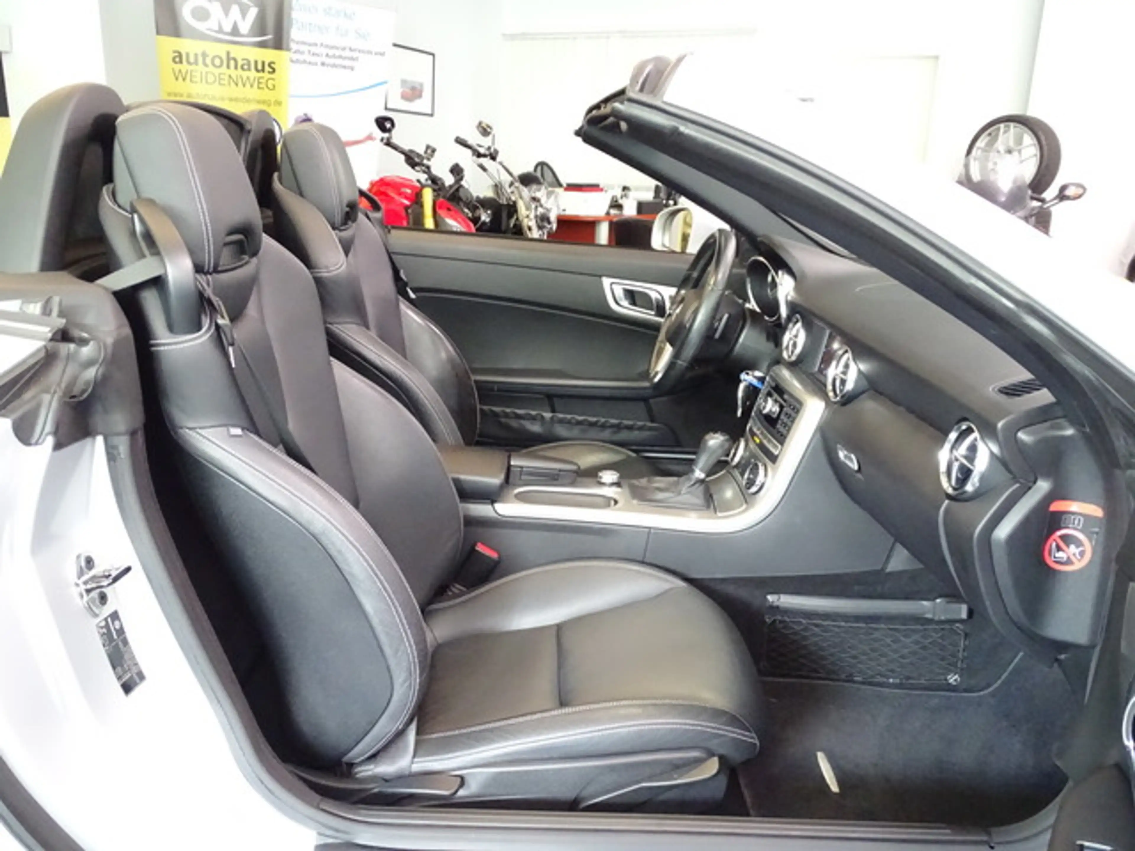 Mercedes-Benz SLK 200 Roadster Autom.Airsca.Leder Navi PDC SHZ — photo 13