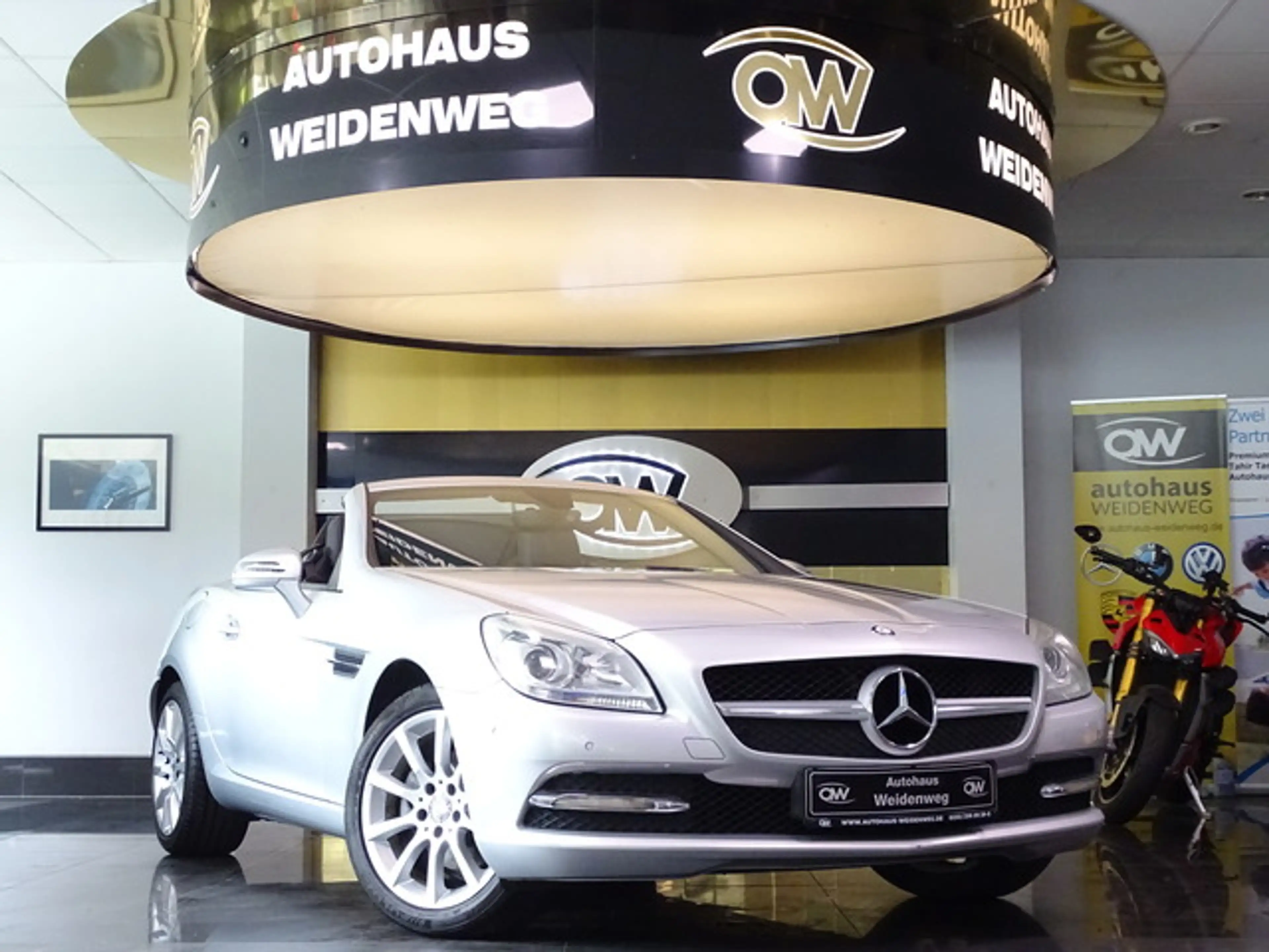 Mercedes-Benz SLK 200 Roadster Autom.Airsca.Leder Navi PDC SHZ — photo 2