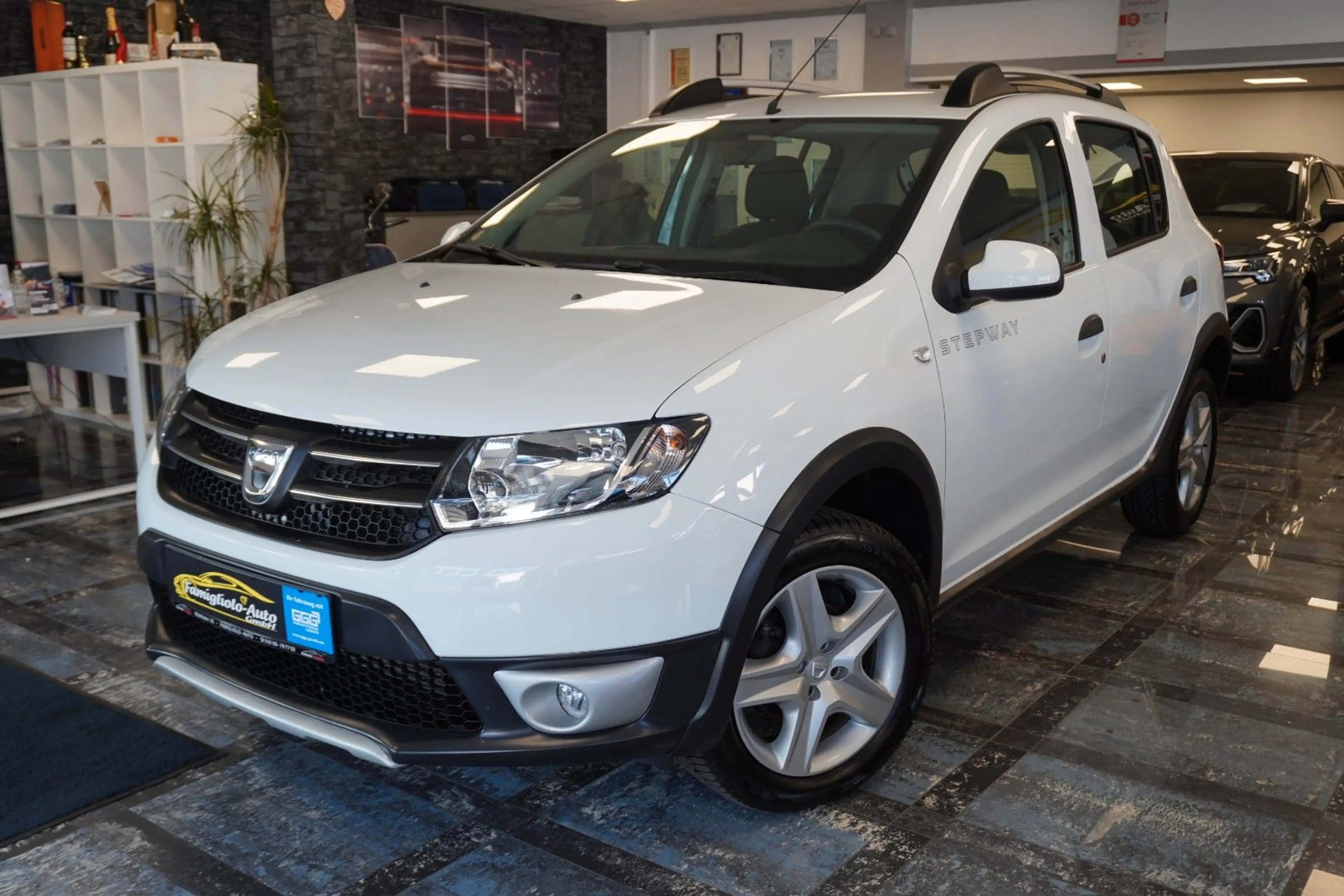 Dacia Sandero II Stepway Prestige/Klima/Navi/1.Vorhalt