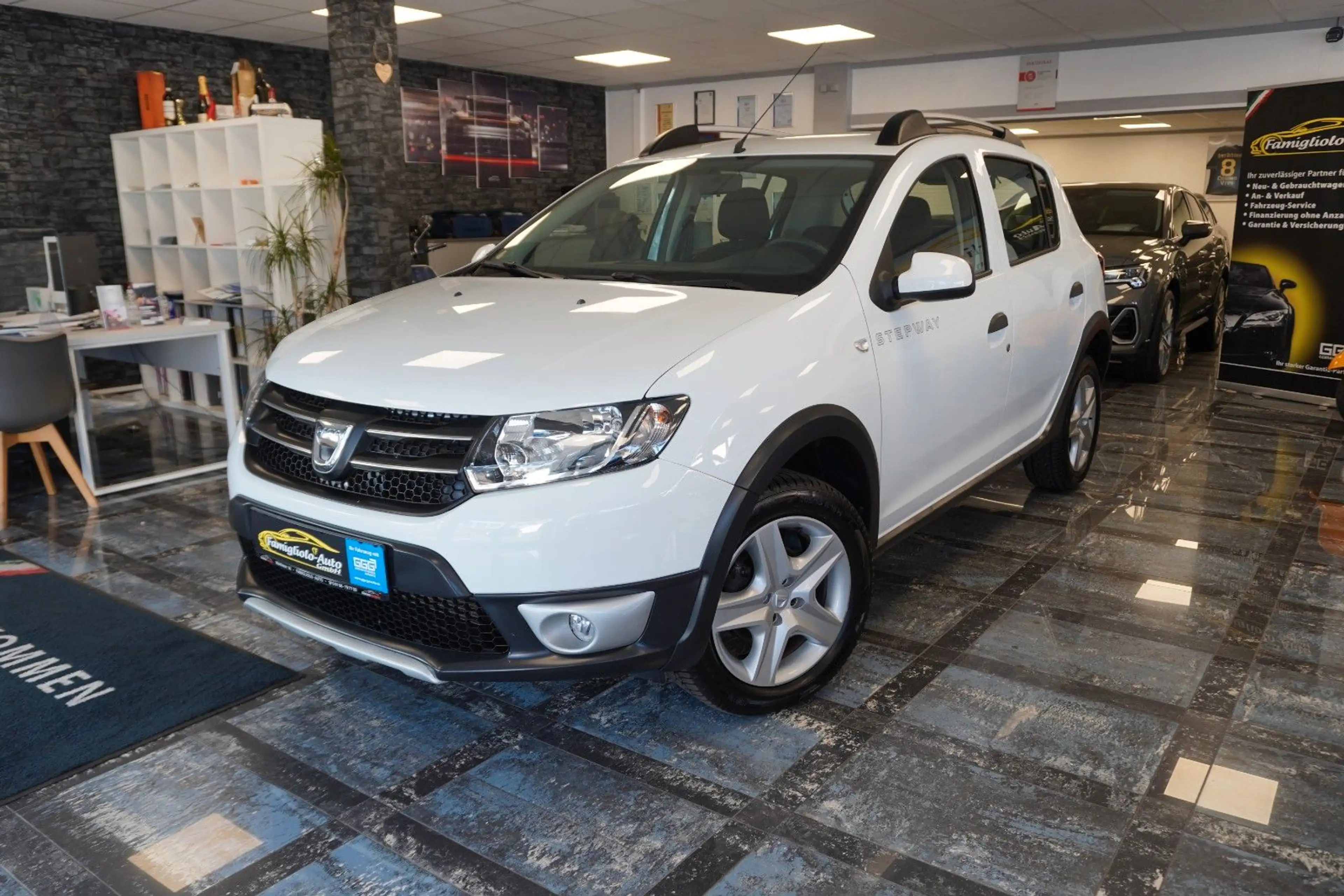 Dacia Sandero II Stepway Prestige/Klima/Navi/1.Vorhalt — photo 14