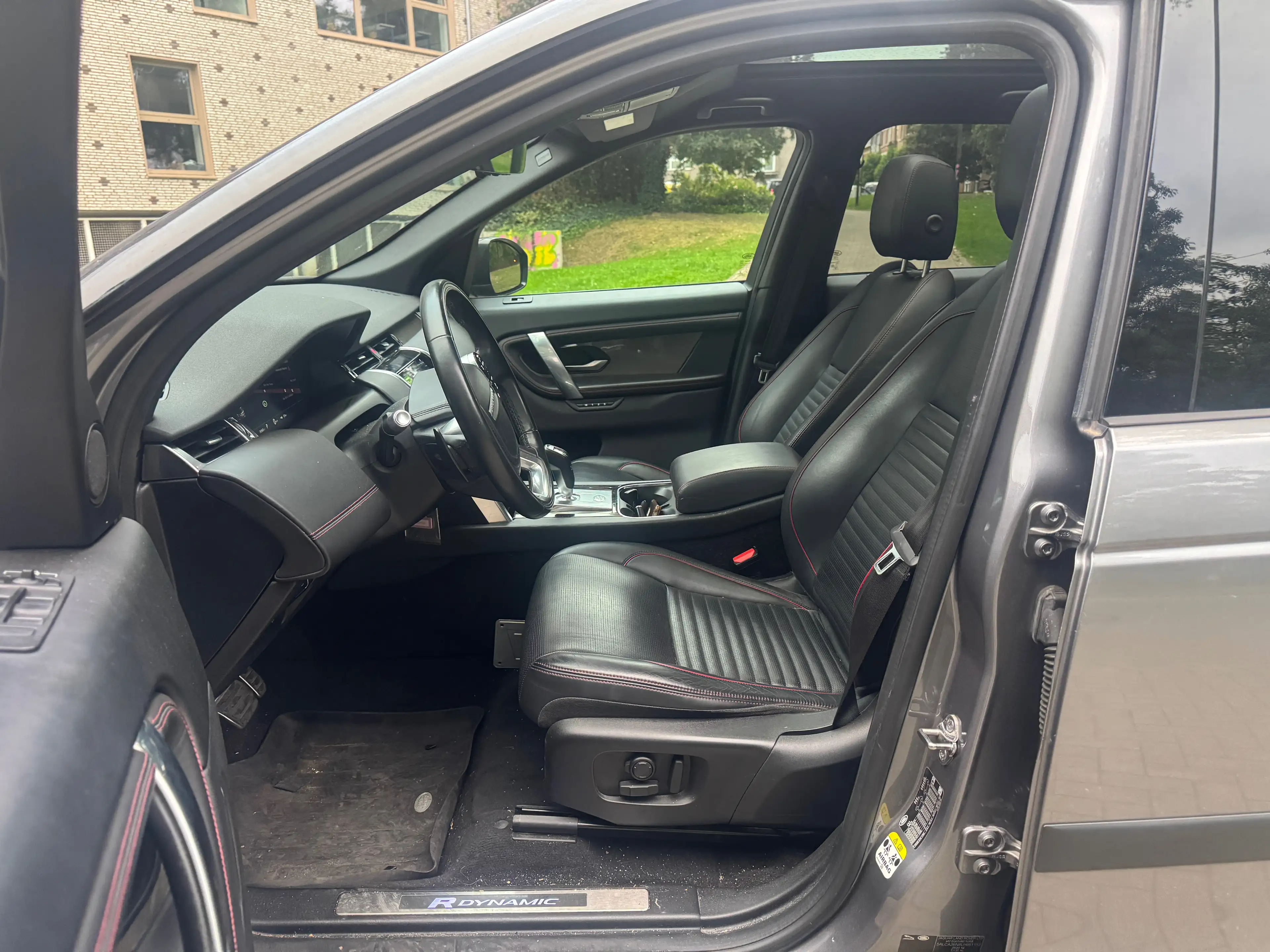 Land Rover Discovery Sport Discovery Sport 2.0 SD4. R-Dynamique  (EU6d-TEMP) — photo 9