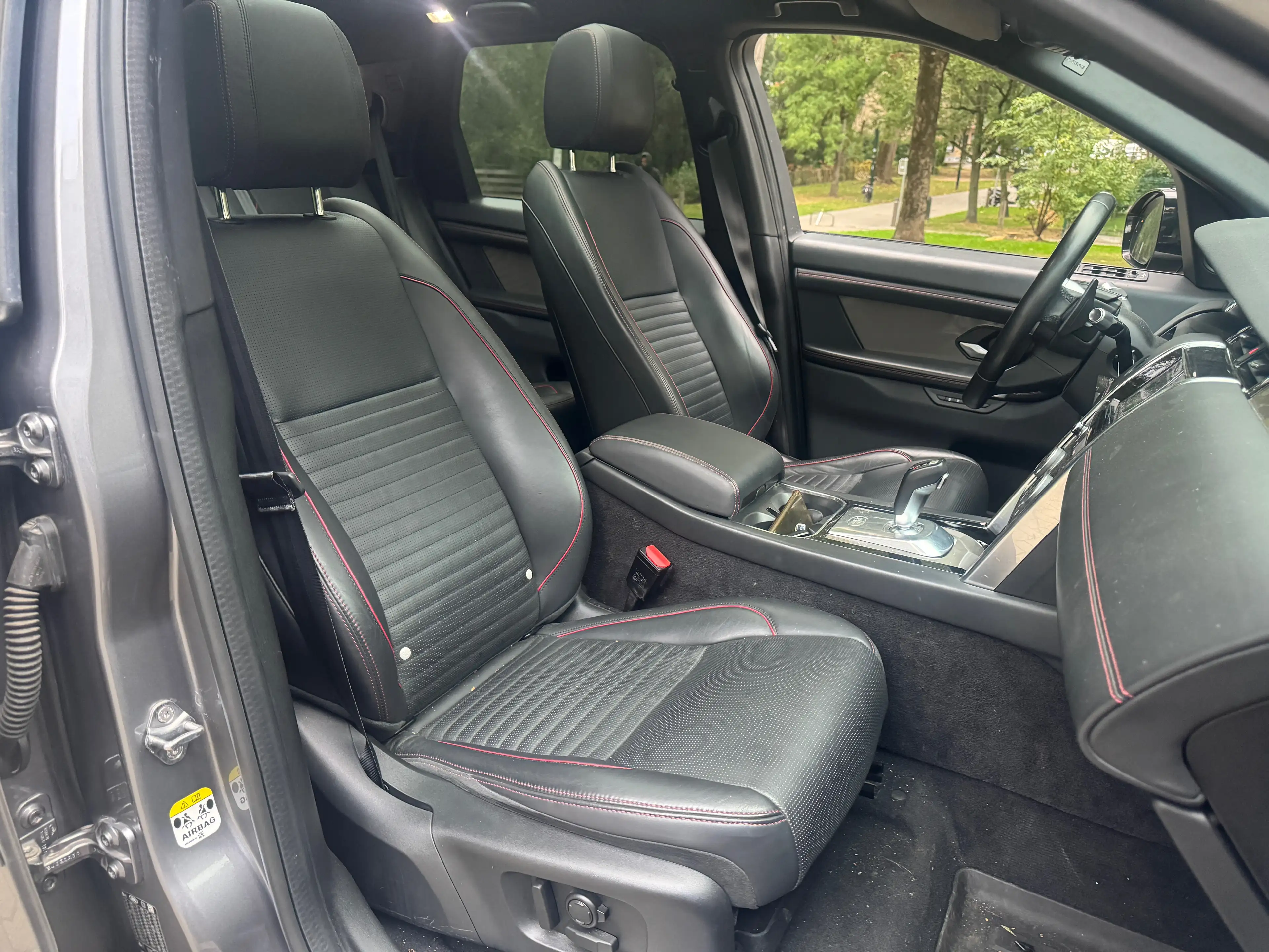Land Rover Discovery Sport Discovery Sport 2.0 SD4. R-Dynamique  (EU6d-TEMP) — photo 15