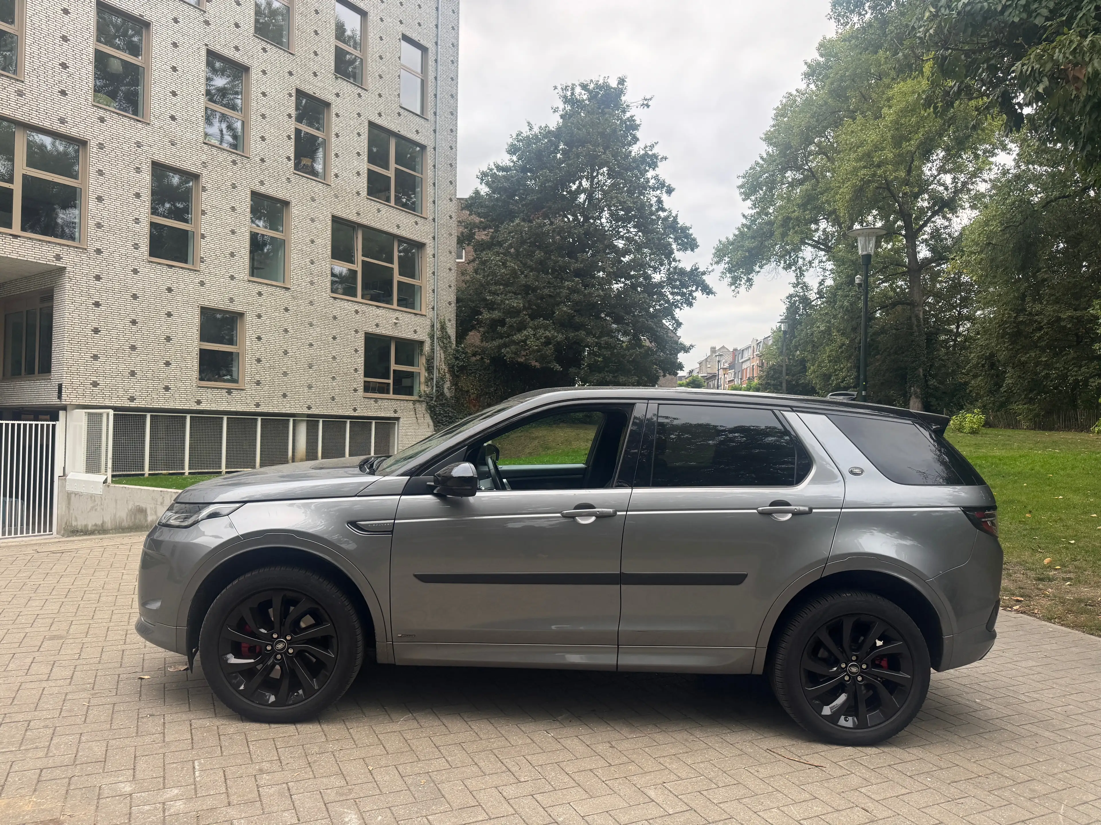 Land Rover Discovery Sport Discovery Sport 2.0 SD4. R-Dynamique  (EU6d-TEMP) — photo 6