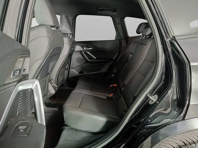 BMW X1 view 9