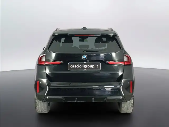 BMW X1 view 5