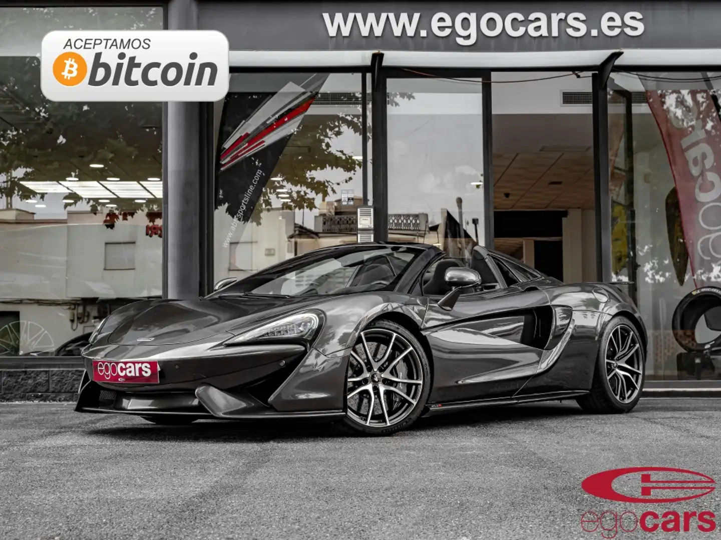 McLaren 570S Spider Gri - 2