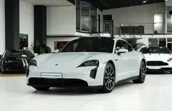 Porsche Taycan GTS*SPORT CHRONO*18 WEGE*BOSE*MATRIX LED*