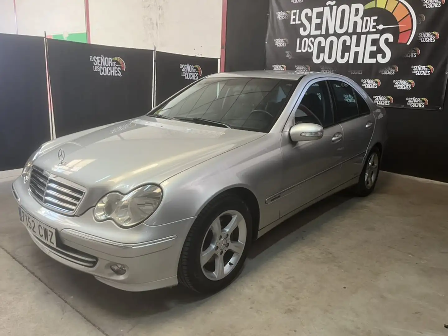 Mercedes-Benz C 180 K Avantgarde Silber - 2