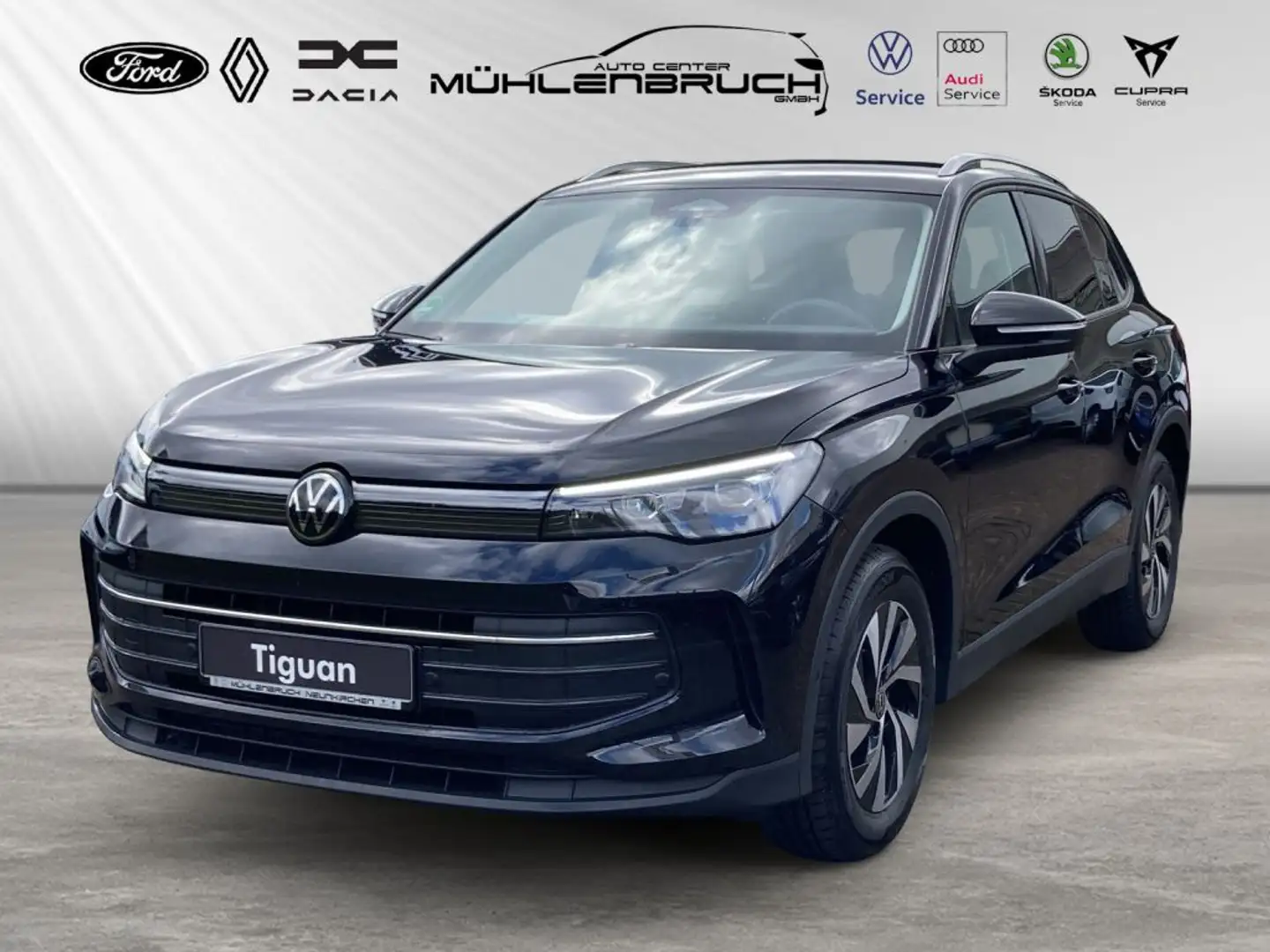 Volkswagen Tiguan 1.5 eTSI OPF DSG Life Schwarz - 1