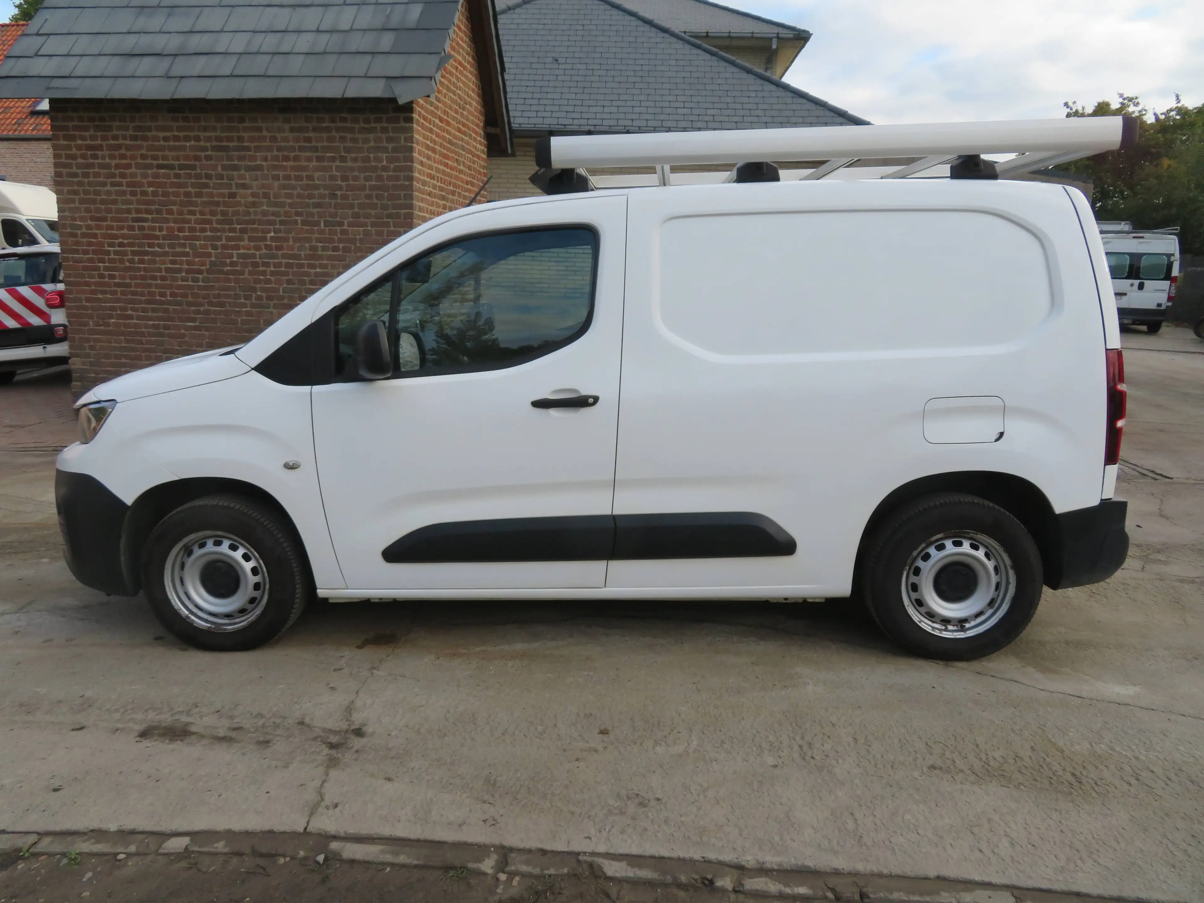 Peugeot Partner 1.5 BlueHDI - Dakdrager — photo 4