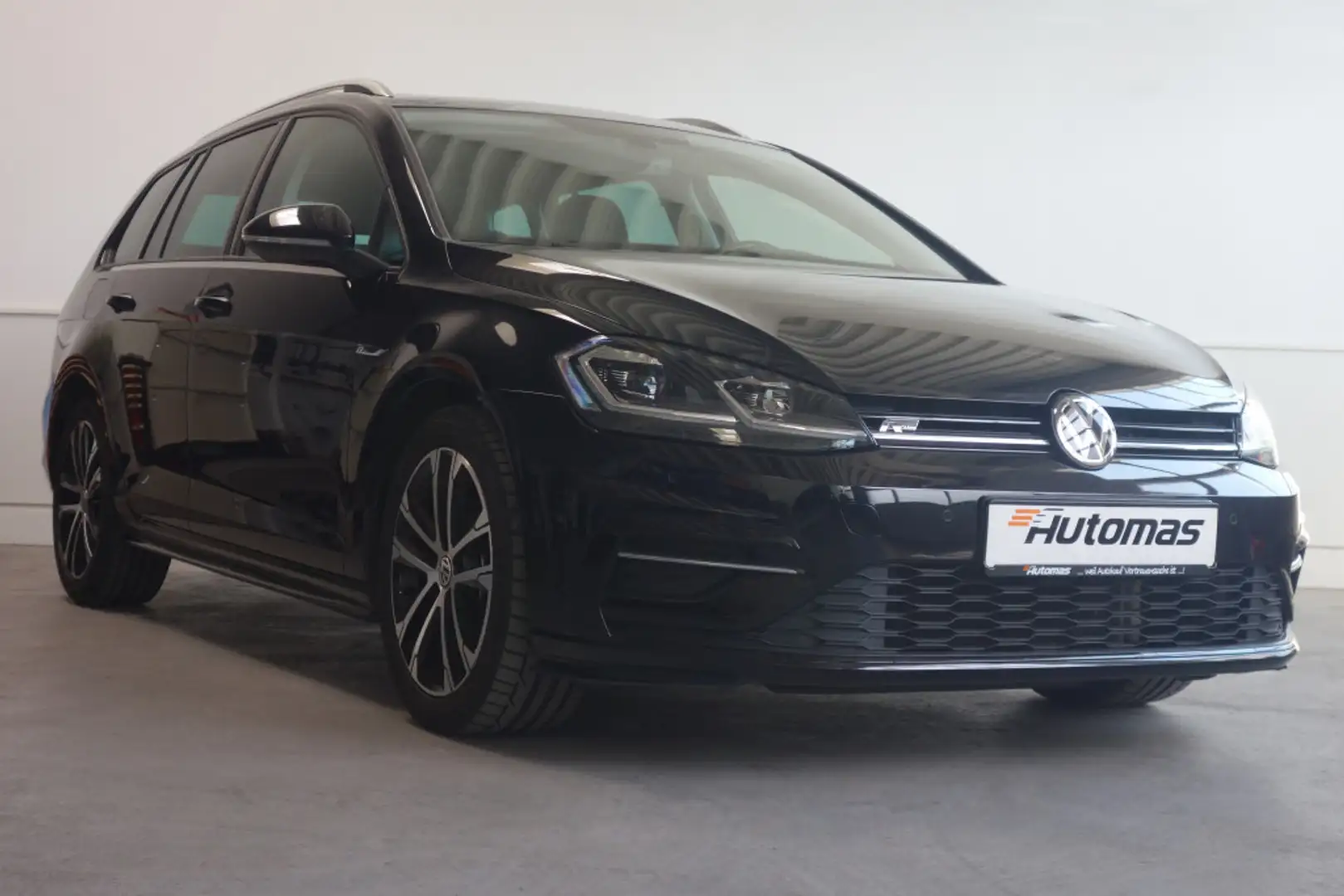 Volkswagen Golf R-LineDSG LED Panoramad. R-Cam SHZ Schwarz - 2