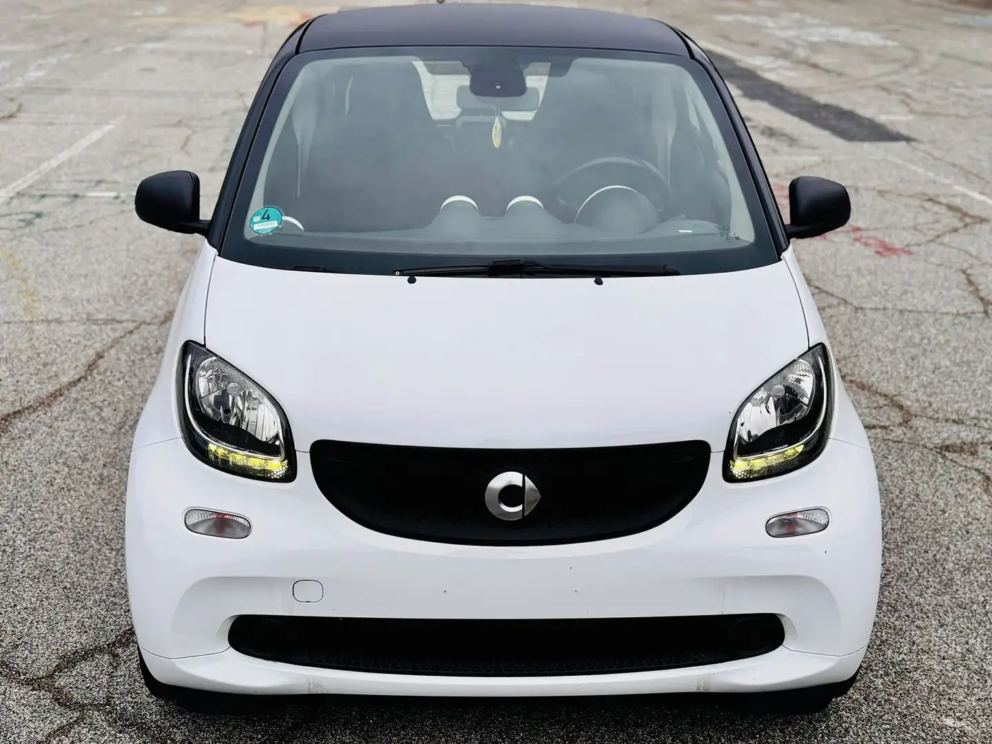 smart forTwo 70 1.0 Youngster -NESSUN VINCOLO DI FINANZIAMENTO- Weiß - 1
