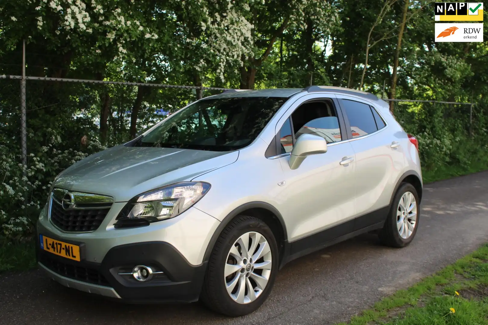 Opel Mokka 1.4 T Cosmo *Leer *Navi *Camera *Stoelverwarming Grijs - 1