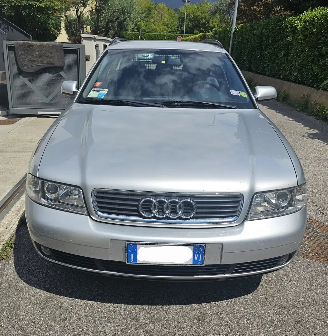 Audi A4 Avant 1.9 tdi 115cv - 1