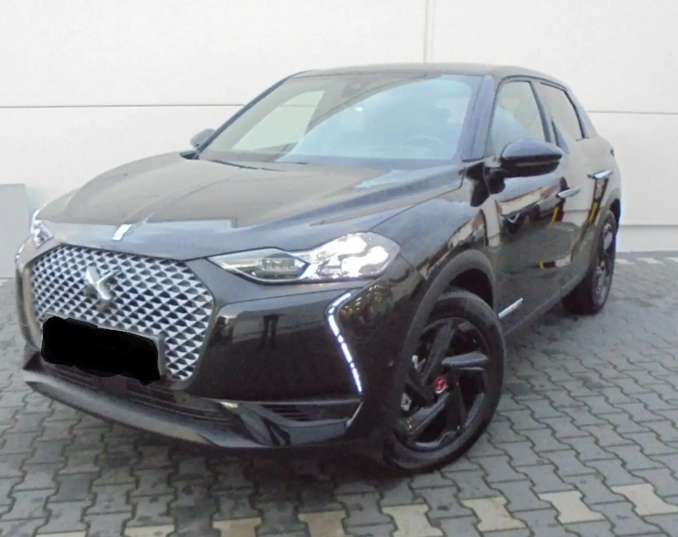 DS Automobiles DS 3 Crossback DS 3 CROSSBACK 50 kWh E-Tense Performance Line Zwart - 1