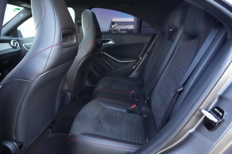 Mercedes-Benz CLA 180 AMG 123pk Panoramadak/Navigatie/Stoelverwarming — photo 26