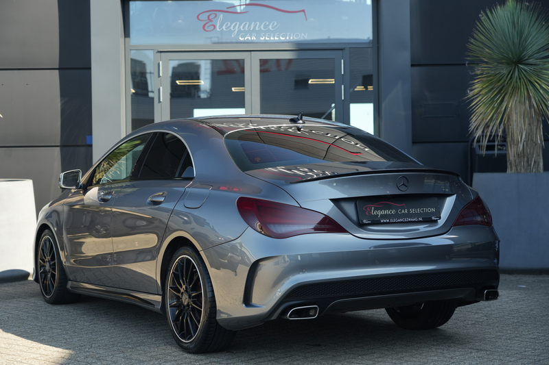 Mercedes-Benz CLA 180 AMG 123pk Panoramadak/Navigatie/Stoelverwarming — photo 7