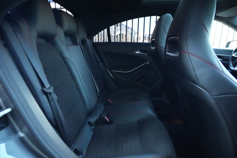 Mercedes-Benz CLA 180 AMG 123pk Panoramadak/Navigatie/Stoelverwarming — photo 25